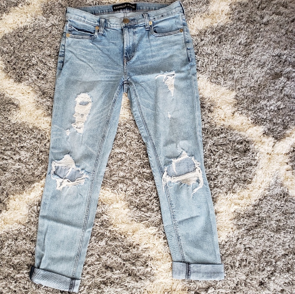 Express Jeans Girlfriend distressed size 2